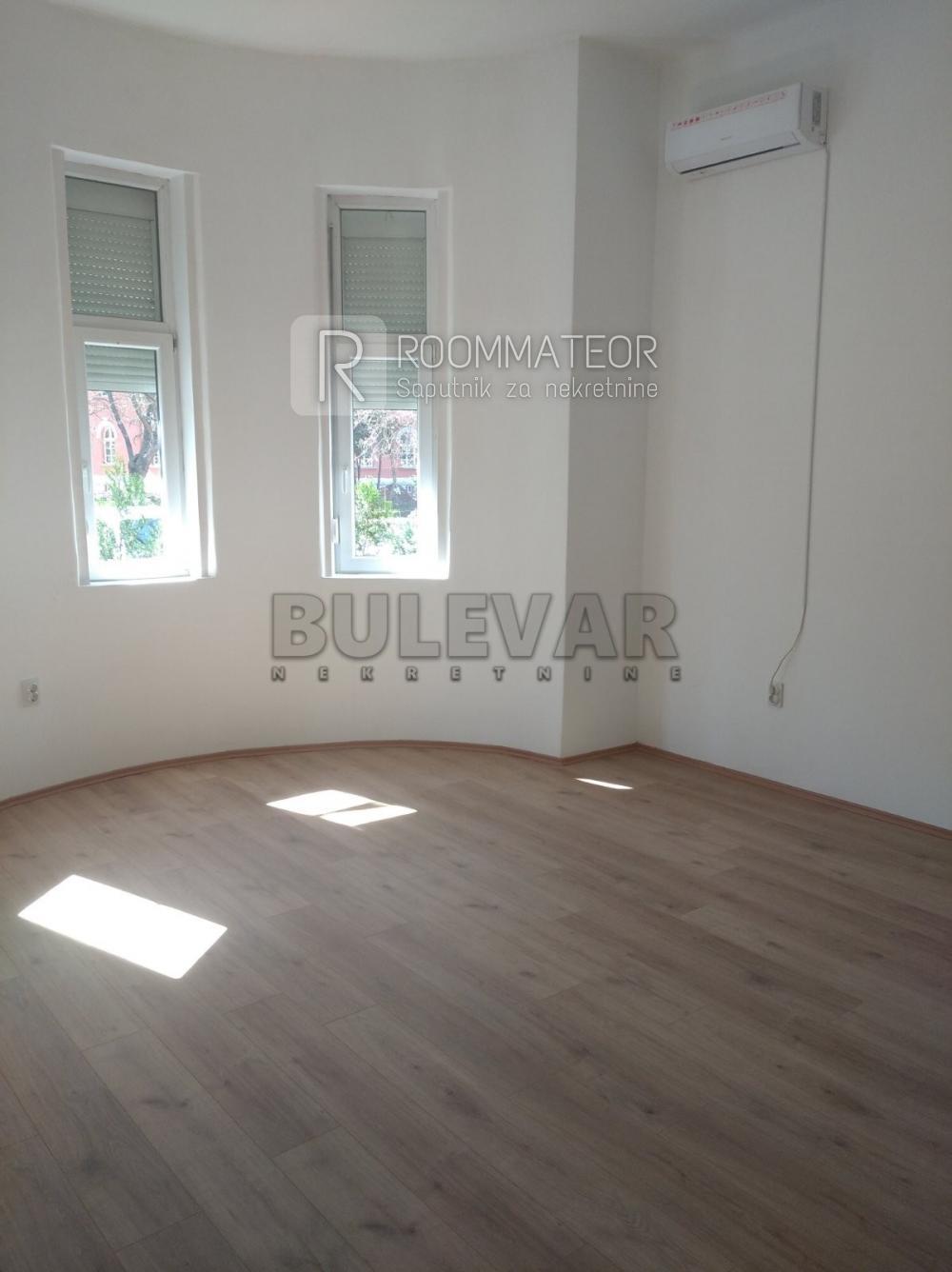 Slika 5 - Dimitrija Tucovića,  Lokal za izdavanje, 53m2, 700€