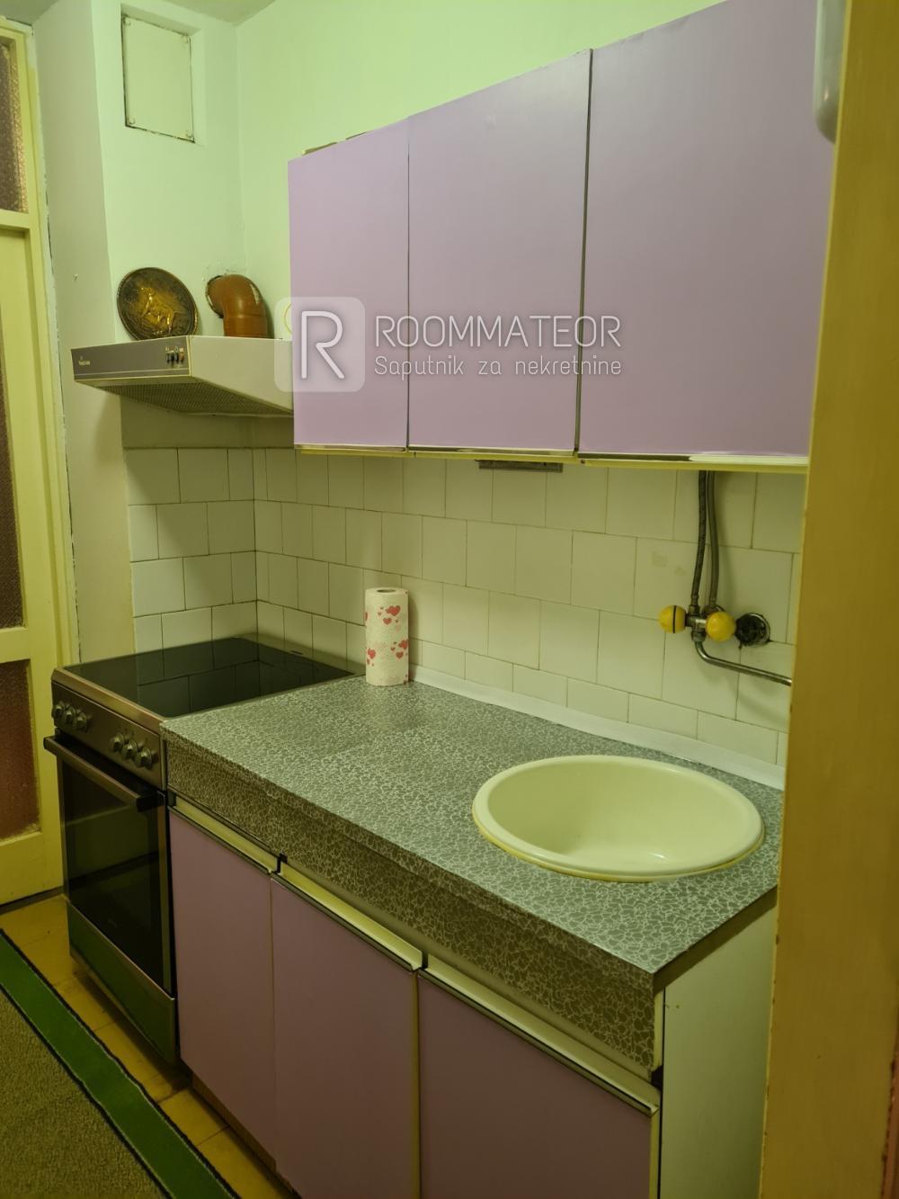 Glavna slika -maksima gorkog, Dvosoban stan za izdavanje, 58m2, 300€