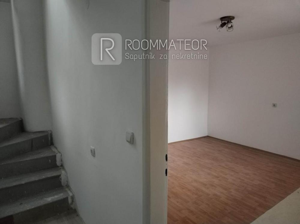 Slika 2 -  Kuća na prodaju, 168m2, 123.600€