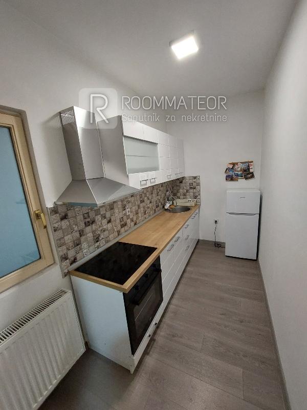 Glavna slika -Dvosoban stan za izdavanje, 50m2, 370€