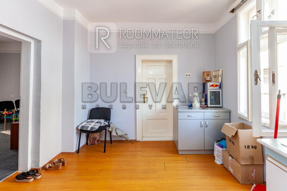 Slika 4 - Prvomajska,  Lokal za izdavanje, 250m2, 1.000€