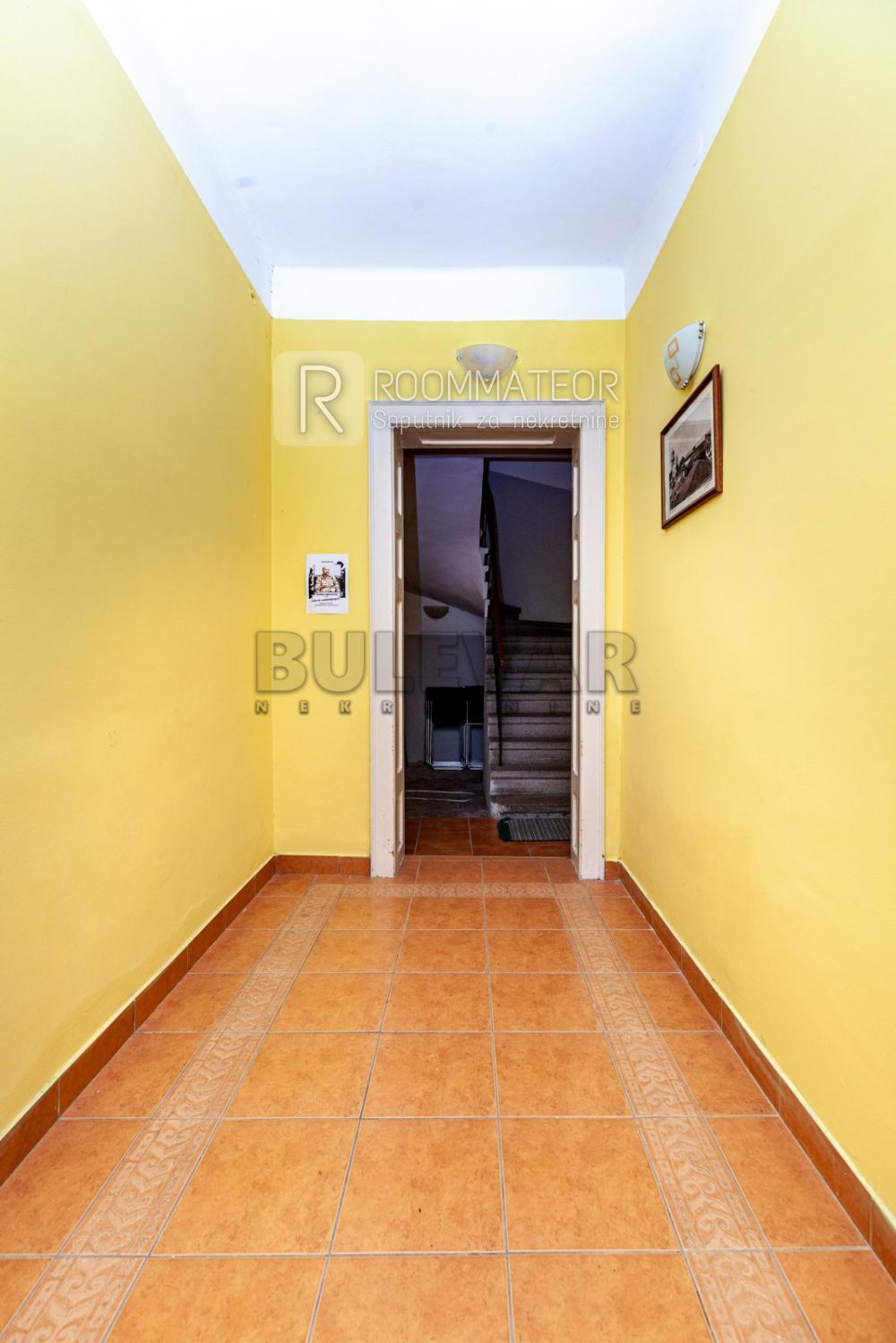 Slika 11 - Prvomajska,  Lokal za izdavanje, 250m2, 1.000€