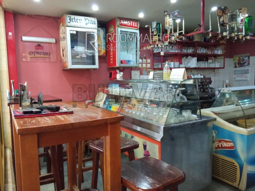 Slika 2 - Obrenovićeva,  Lokal za izdavanje, 45m2, 900€