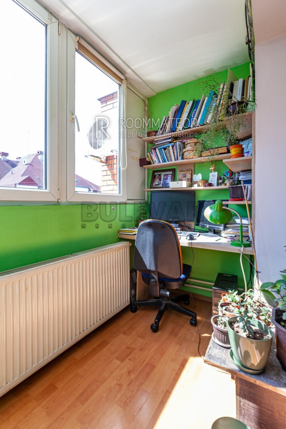 Slika 9 - Patrisa Lumumbe, Jednoiposoban stan na prodaju, 64m2, 90.000€