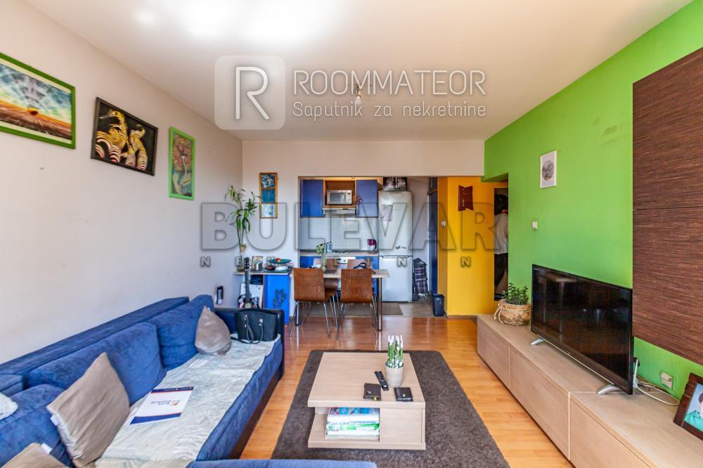 Slika 8 - Patrisa Lumumbe, Jednoiposoban stan na prodaju, 64m2, 90.000€