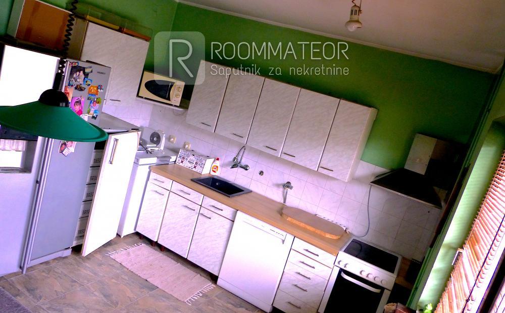 Slika 6 - bacvanska 39,  Kuća na prodaju, 360m2, 120.000€