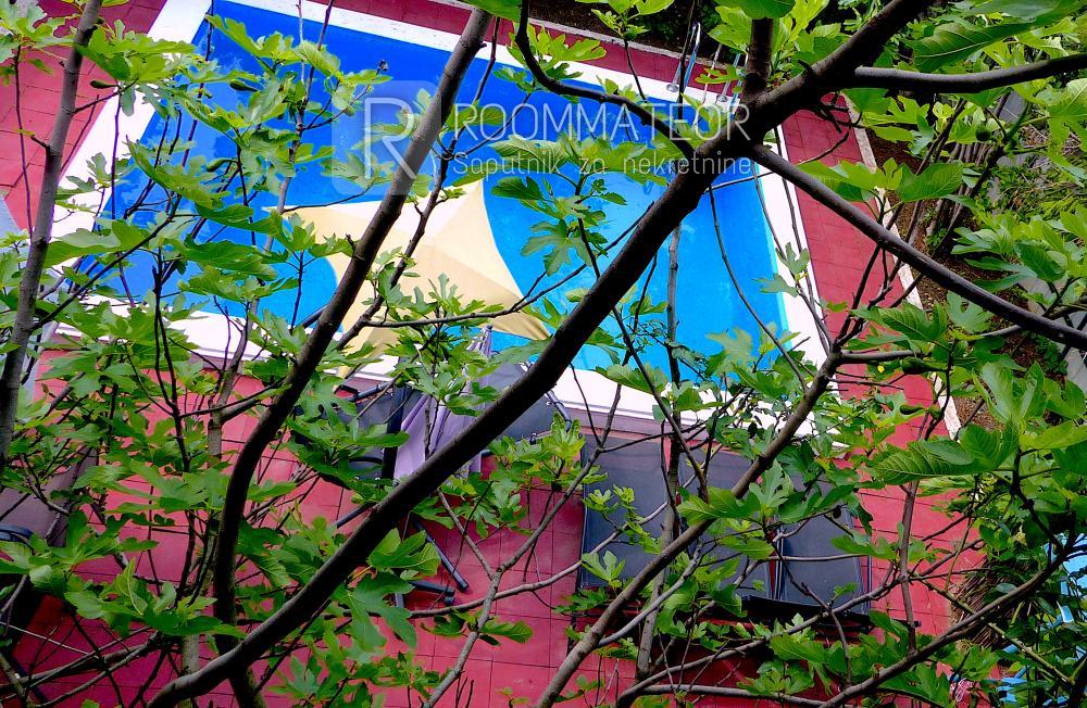 Slika 3 - bacvanska 39,  Kuća na prodaju, 360m2, 120.000€