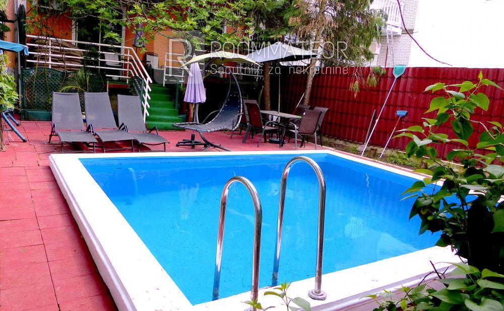 Slika 0 - bacvanska 39,  Kuća na prodaju, 360m2, 120.000€