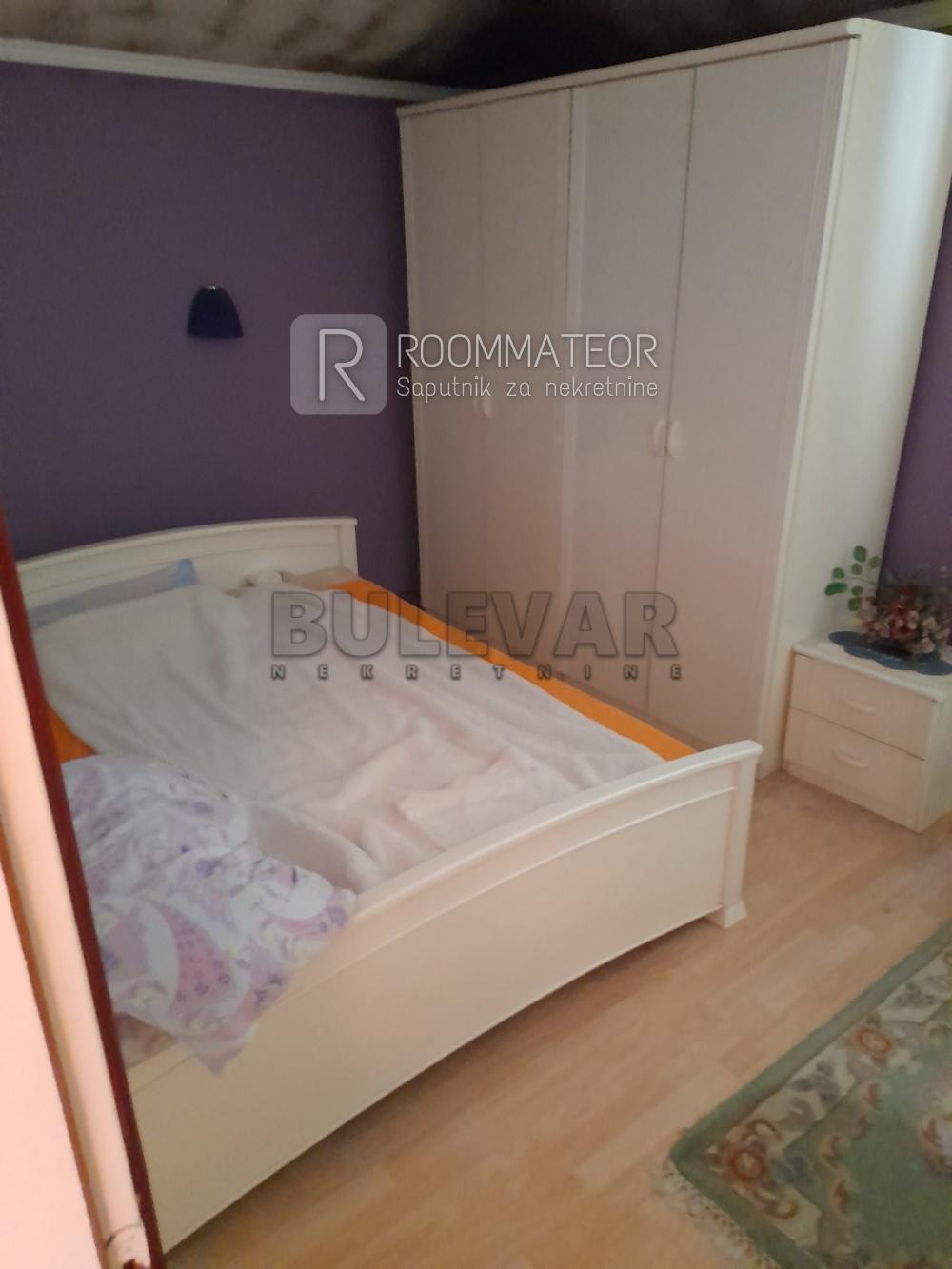 Slika 3 - Jovana Babunskog,  Kuća na prodaju, 312m2, 309.000€