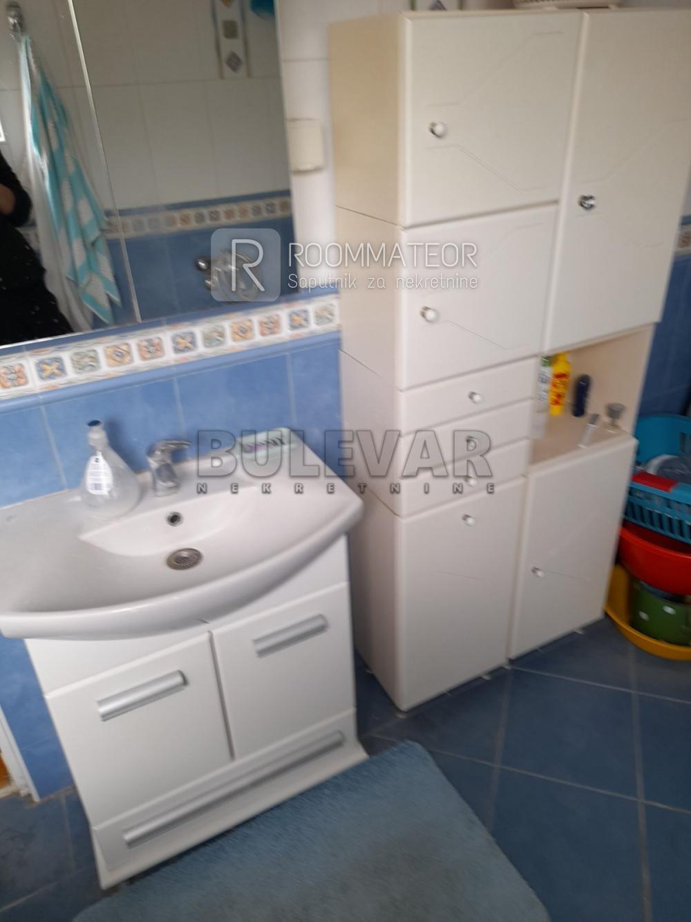 Slika 11 - Jovana Babunskog,  Kuća na prodaju, 312m2, 309.000€