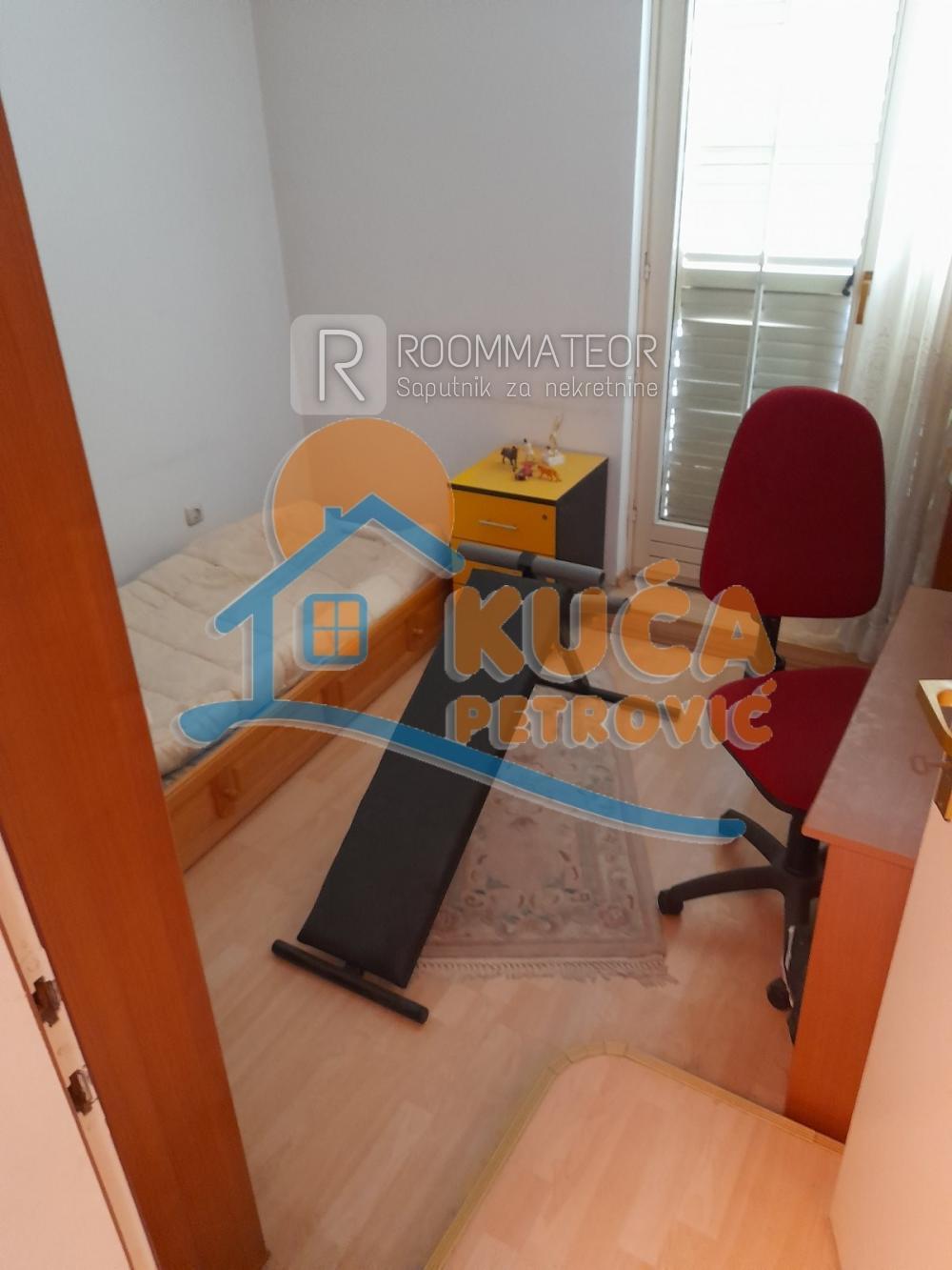 Slika 2 - Jovana Babunskog,  Kuća na prodaju, 312m2, 309.000€