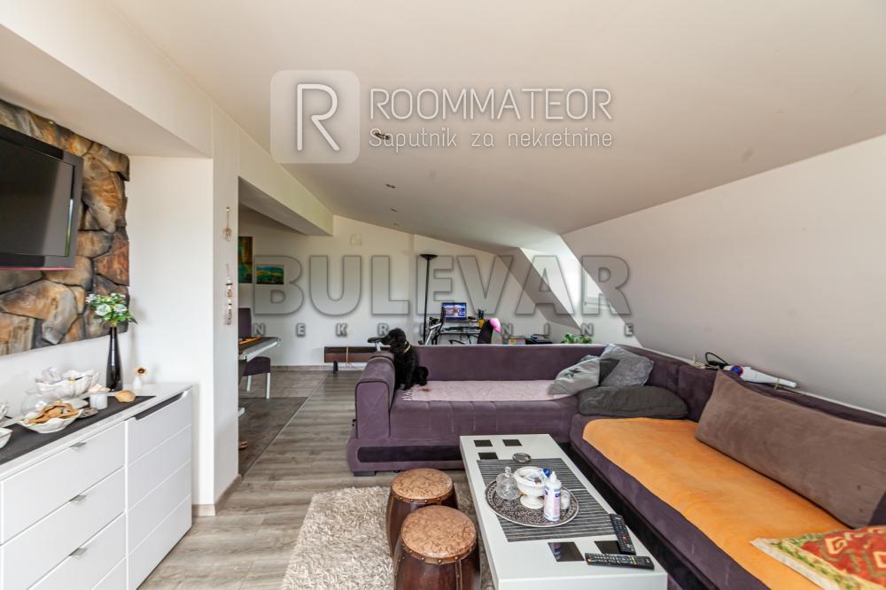 Glavna slika -Somborski bulevar, Trosoban stan na prodaju, 101m2, 126.000€