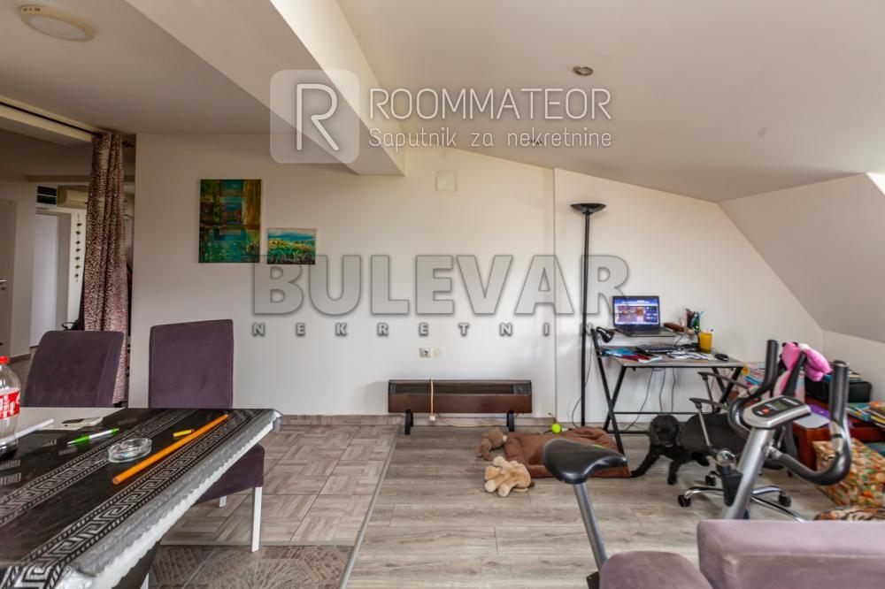 Slika 1 - Somborski bulevar, Trosoban stan na prodaju, 101m2, 126.000€