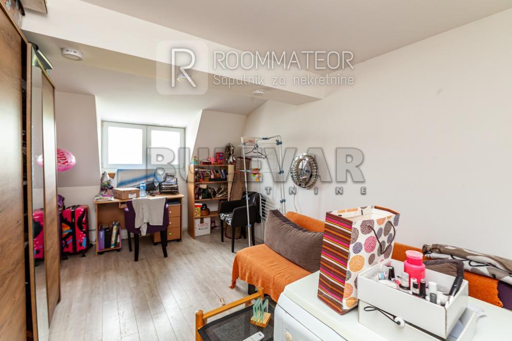 Slika 5 - Somborski bulevar, Trosoban stan na prodaju, 101m2, 126.000€