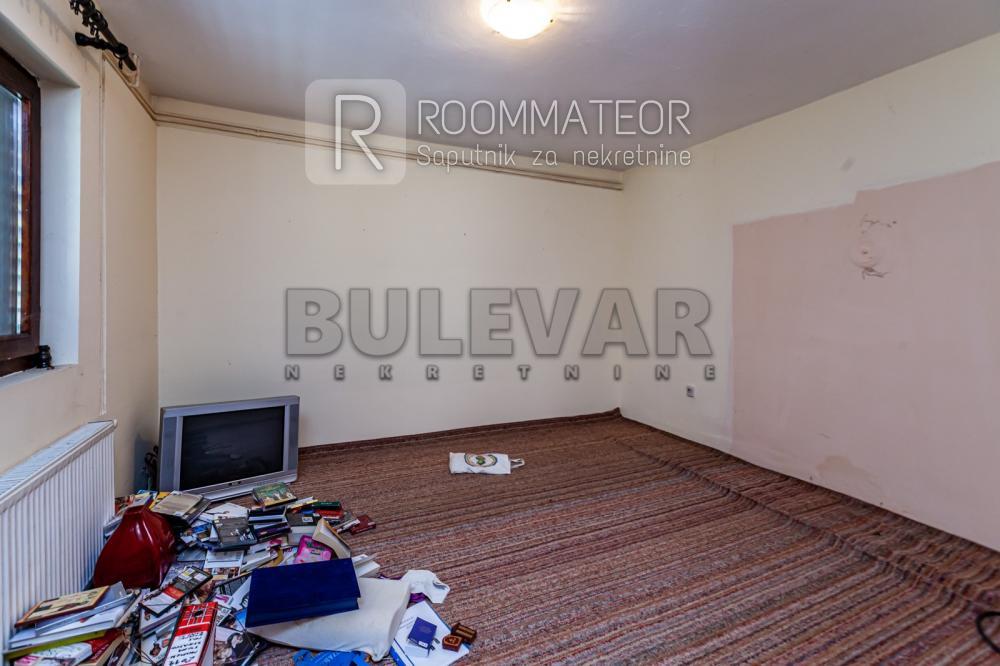 Slika 6 - Belopalanačka,  Kuća na prodaju, 270m2, 220.000€