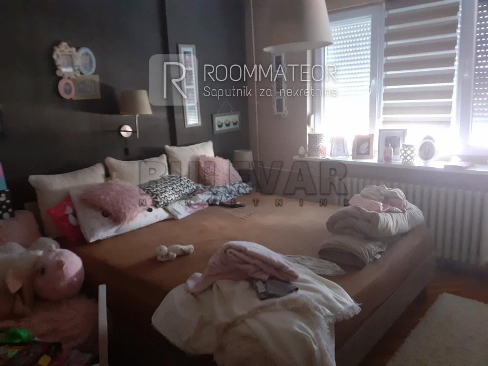 Slika 3 - Trg kralja Aleksandra Ujedinitelja, Četvorosoban stan na prodaju, 109m2, 180.000€