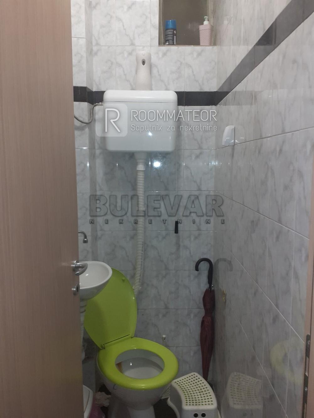 Slika 11 - Trg kralja Aleksandra Ujedinitelja, Četvorosoban stan na prodaju, 109m2, 180.000€