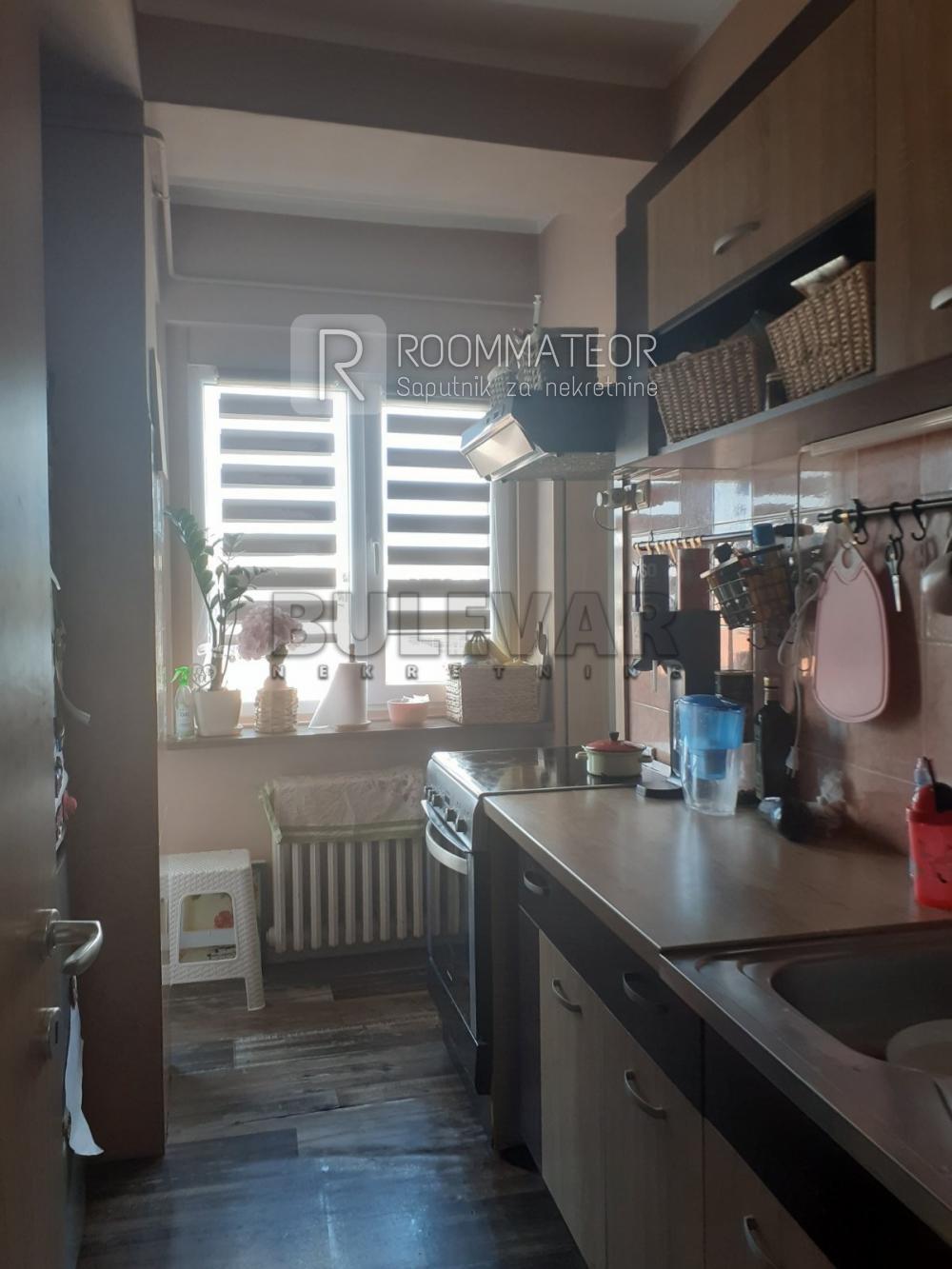 Slika 6 - Trg kralja Aleksandra Ujedinitelja, Četvorosoban stan na prodaju, 109m2, 180.000€