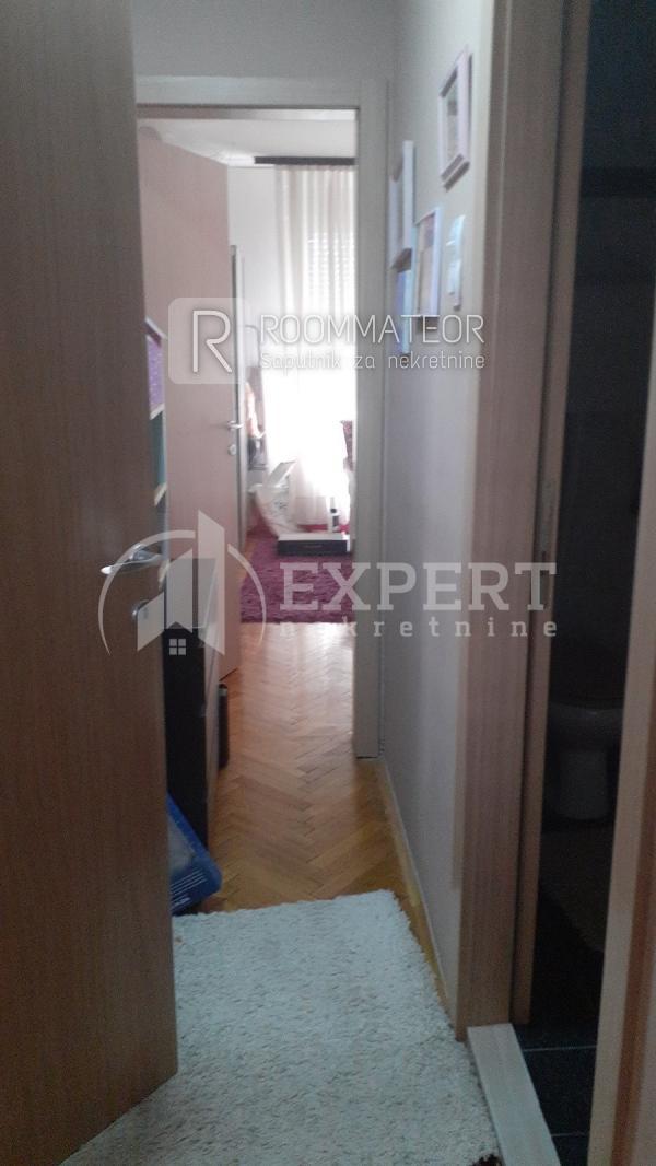 Slika 9 - Trg kralja Aleksandra Ujedinitelja, Četvorosoban stan na prodaju, 109m2, 180.000€