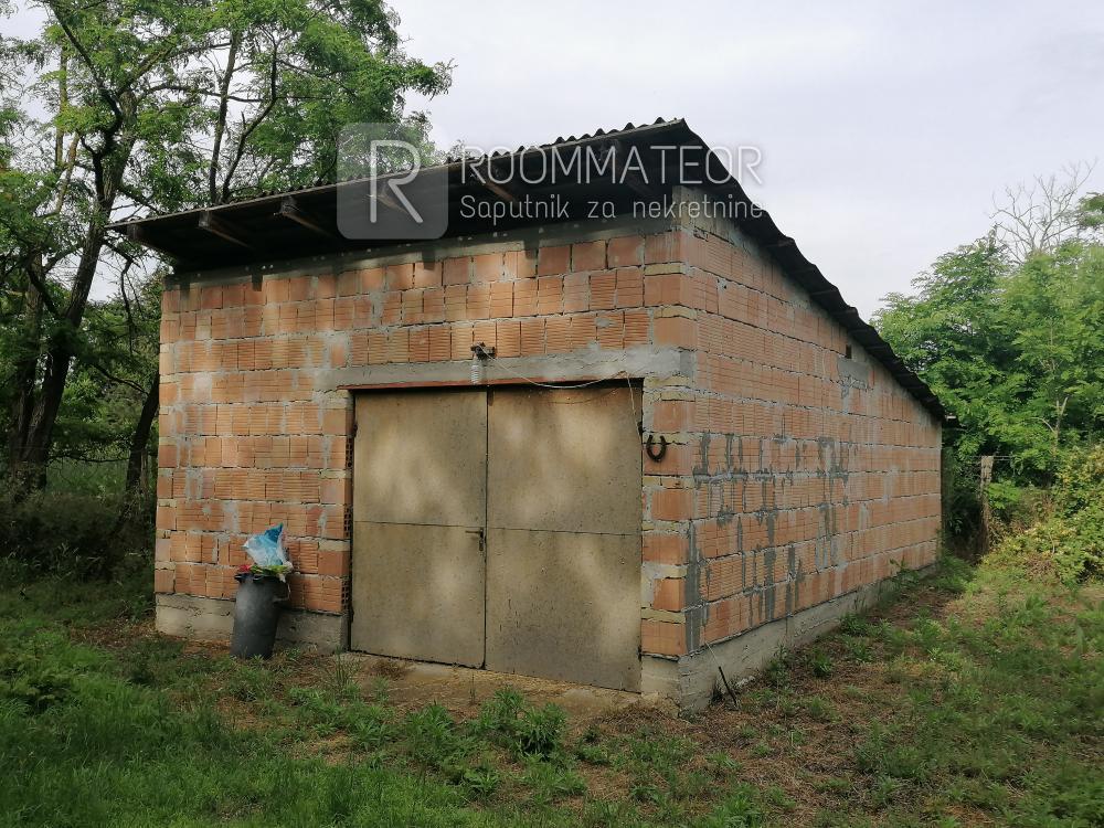 Slika 9 - Subotica, Veliki Radanovac,  Kuća na prodaju, 90m2