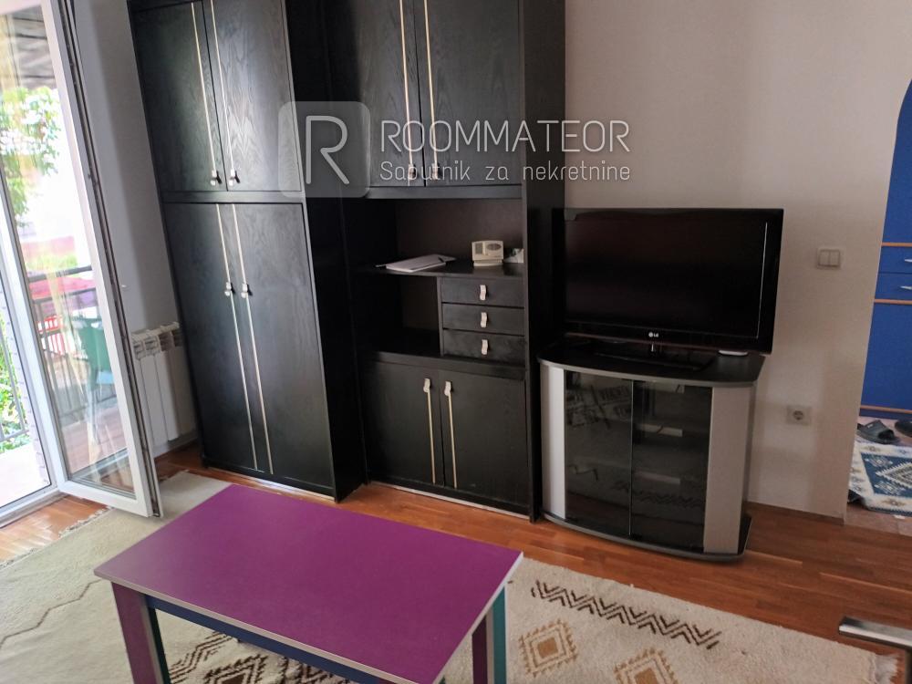 Slika 4 - Ratka Resanovića, Jednoiposoban stan za izdavanje, 42m2, 350€