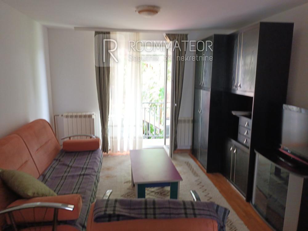 Glavna slika -Ratka Resanovića, Jednoiposoban stan za izdavanje, 42m2, 350€