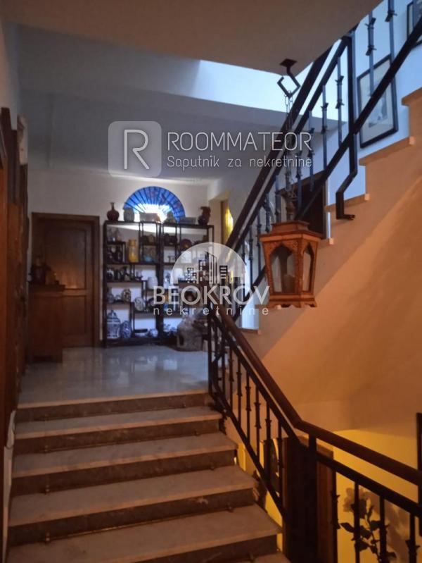 Slika 10 - Vojvode Stepe Stepanovića,  Kuća na prodaju, 400m2, 300.000€