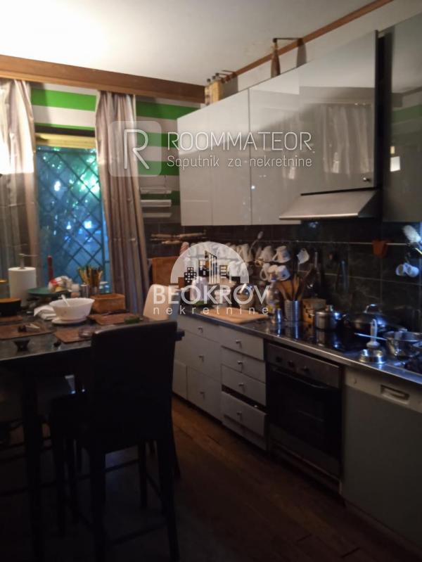 Slika 6 - Vojvode Stepe Stepanovića,  Kuća na prodaju, 400m2, 300.000€