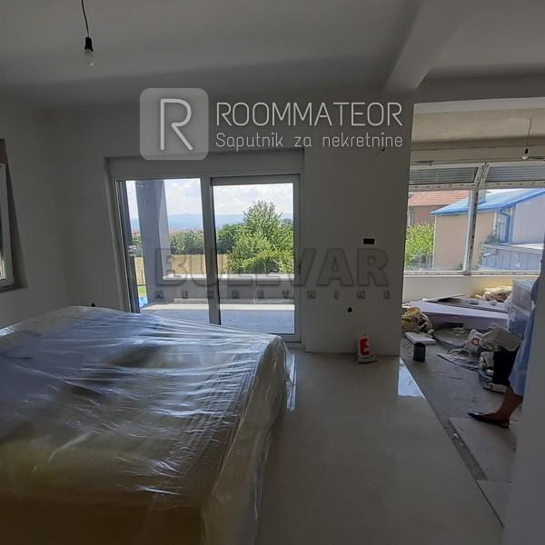 Slika 2 - Ratarska,  Kuća na prodaju, 220m2, 330.000€