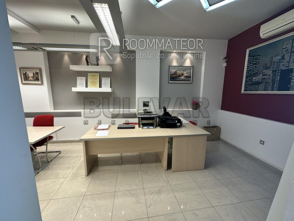 Slika 4 - Jeronimova,  Lokal za izdavanje, 200m2, 2.200€