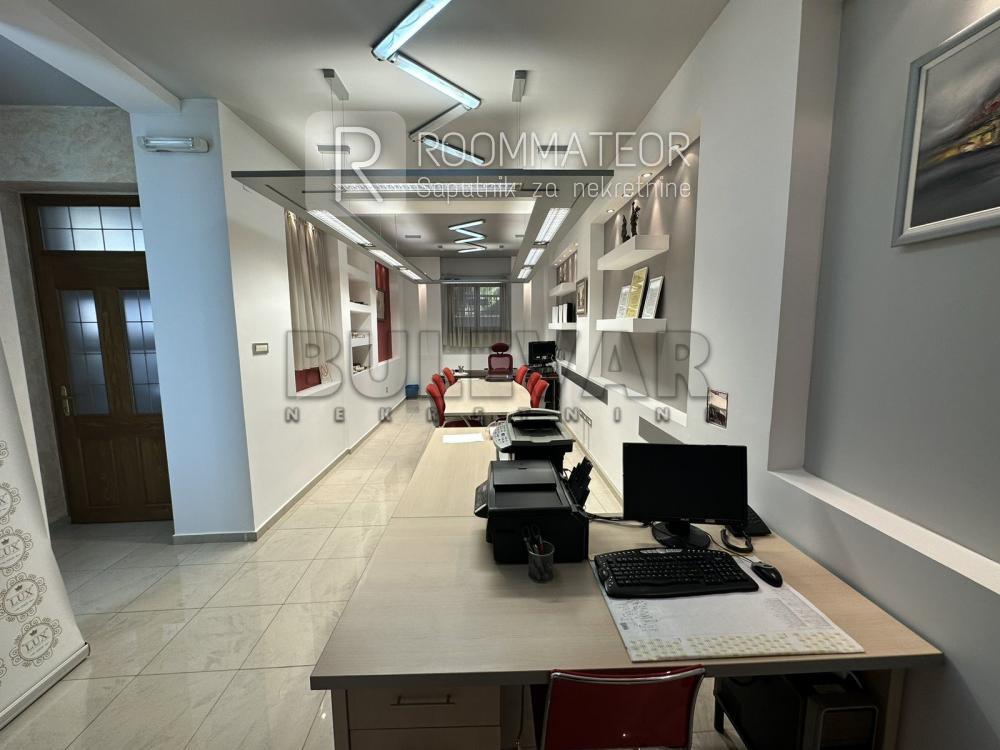 Slika 11 - Jeronimova,  Lokal za izdavanje, 200m2, 2.200€