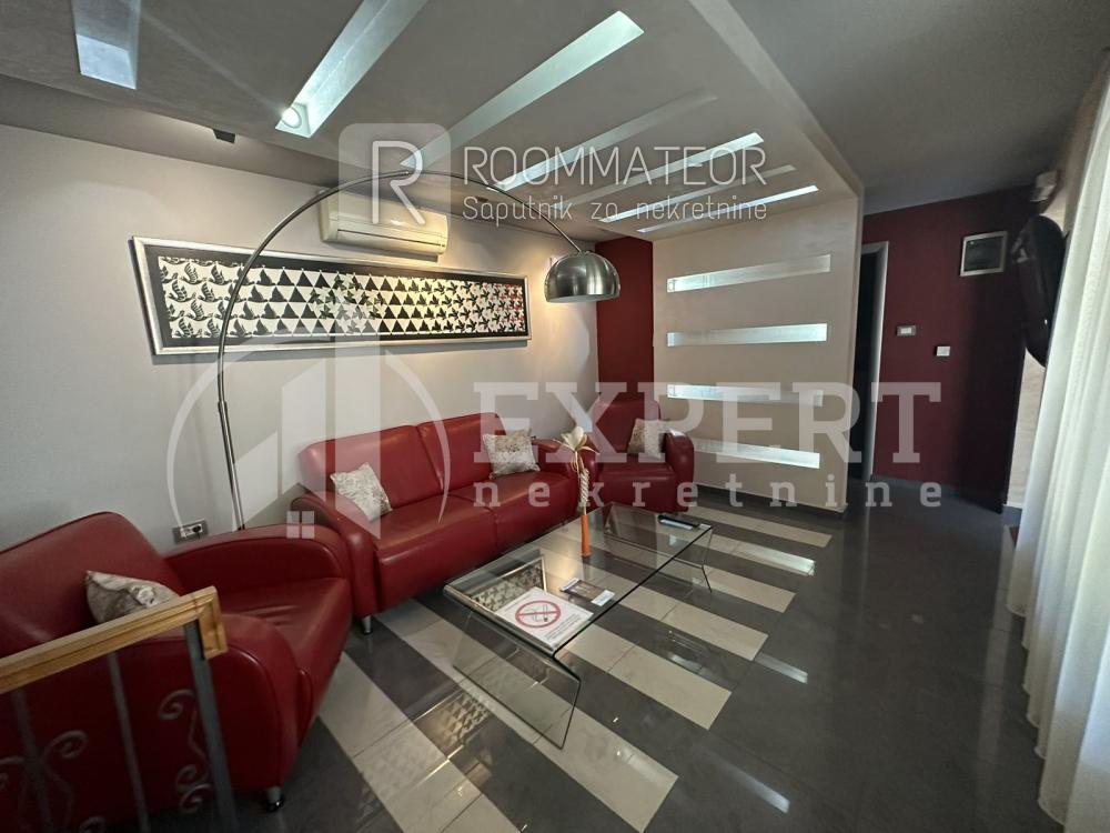 Slika 1 - Jeronimova,  Lokal za izdavanje, 200m2, 2.200€