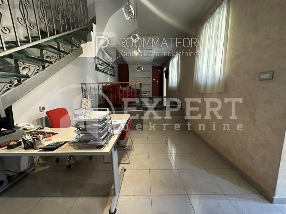 Slika 10 - Jeronimova,  Lokal za izdavanje, 200m2, 2.200€