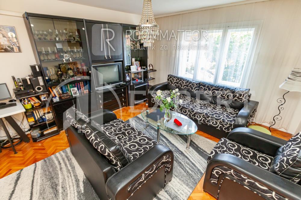 Slika 4 - Ljubomira Nikolića,  Kuća na prodaju, 200m2, 195.000€