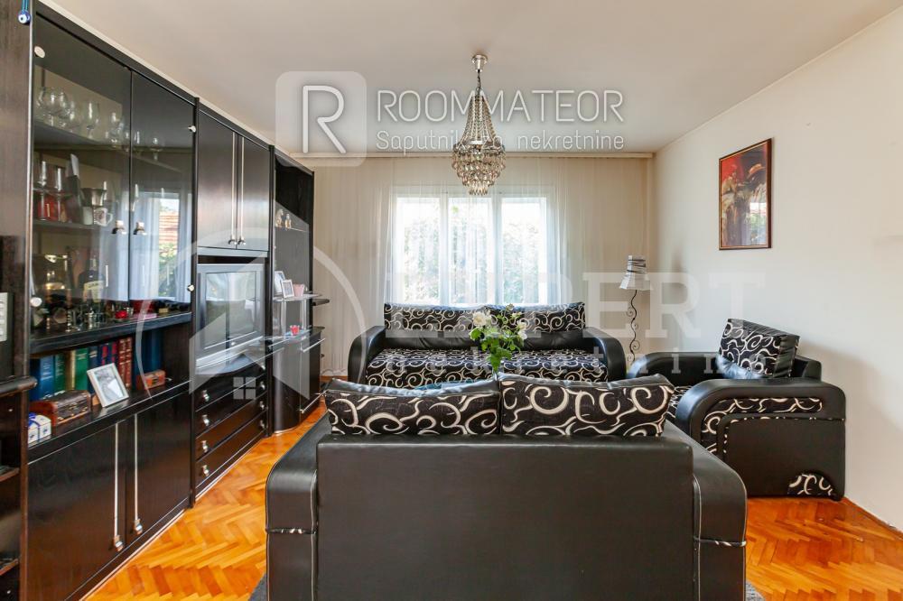 Slika 2 - Ljubomira Nikolića,  Kuća na prodaju, 200m2, 195.000€