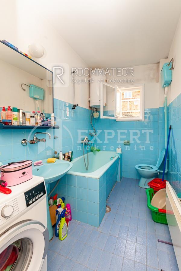 Slika 8 - Ljubomira Nikolića,  Kuća na prodaju, 200m2, 195.000€