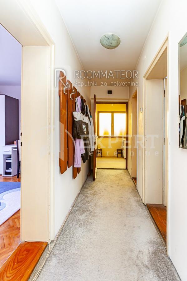 Slika 5 - Ljubomira Nikolića,  Kuća na prodaju, 200m2, 195.000€