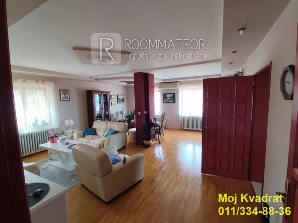 Glavna slika - Kuća na prodaju, 204m2, 270.000€