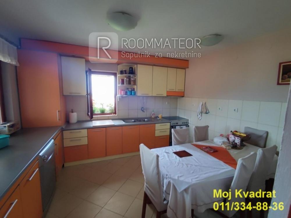 Slika 2 -  Kuća na prodaju, 204m2, 270.000€