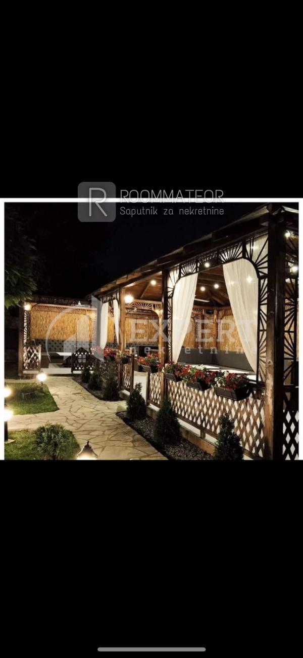 Slika 1 - Prosek,  Lokal na prodaju, 430m2, 295.000€