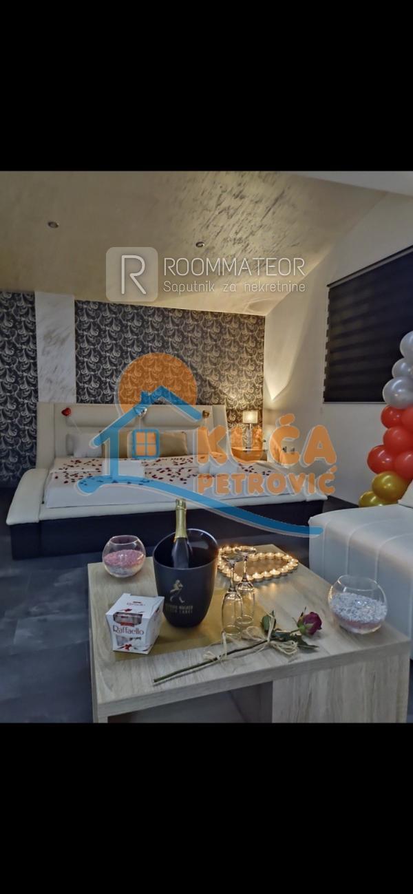 Slika 8 - Prosek,  Lokal na prodaju, 430m2, 295.000€