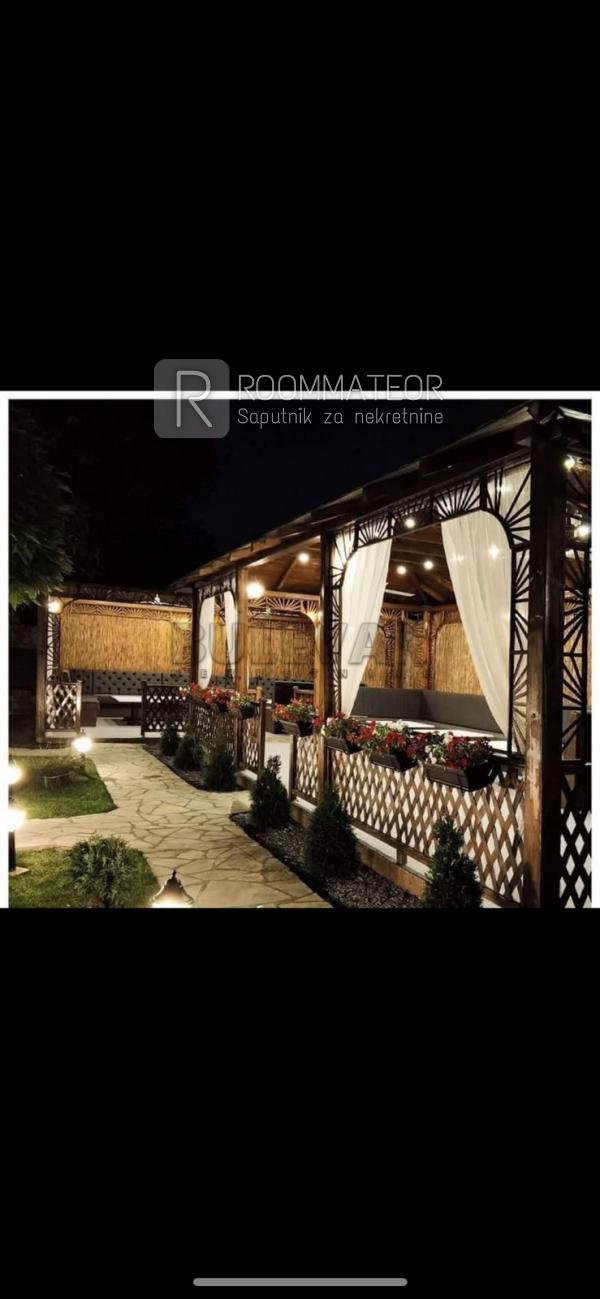 Slika 1 - Prosek,  Lokal na prodaju, 430m2, 295.000€