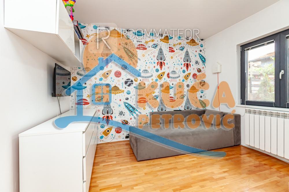 Slika 6 - Šumadijska,  Kuća na prodaju, 150m2, 318.000€