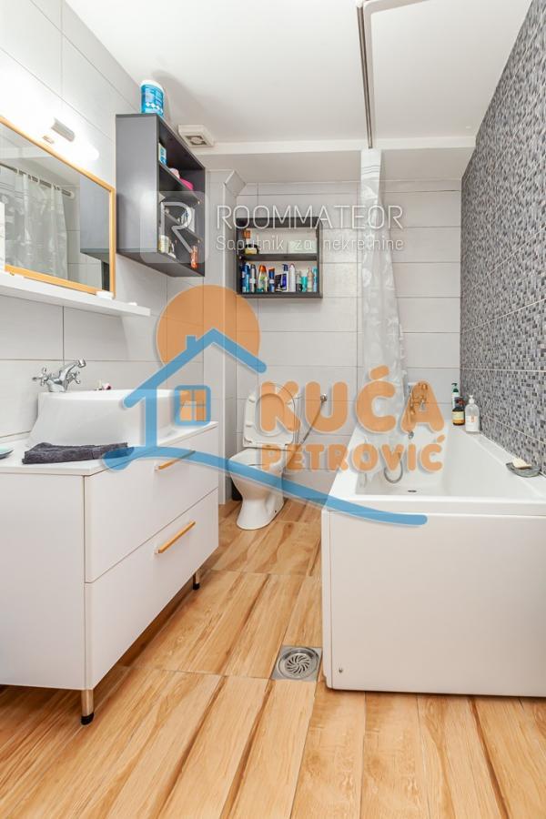 Slika 10 - Šumadijska,  Kuća na prodaju, 150m2, 318.000€