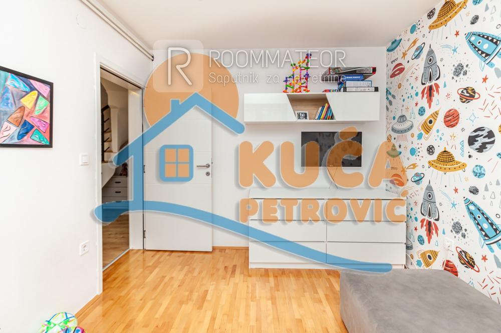 Slika 7 - Šumadijska,  Kuća na prodaju, 150m2, 318.000€