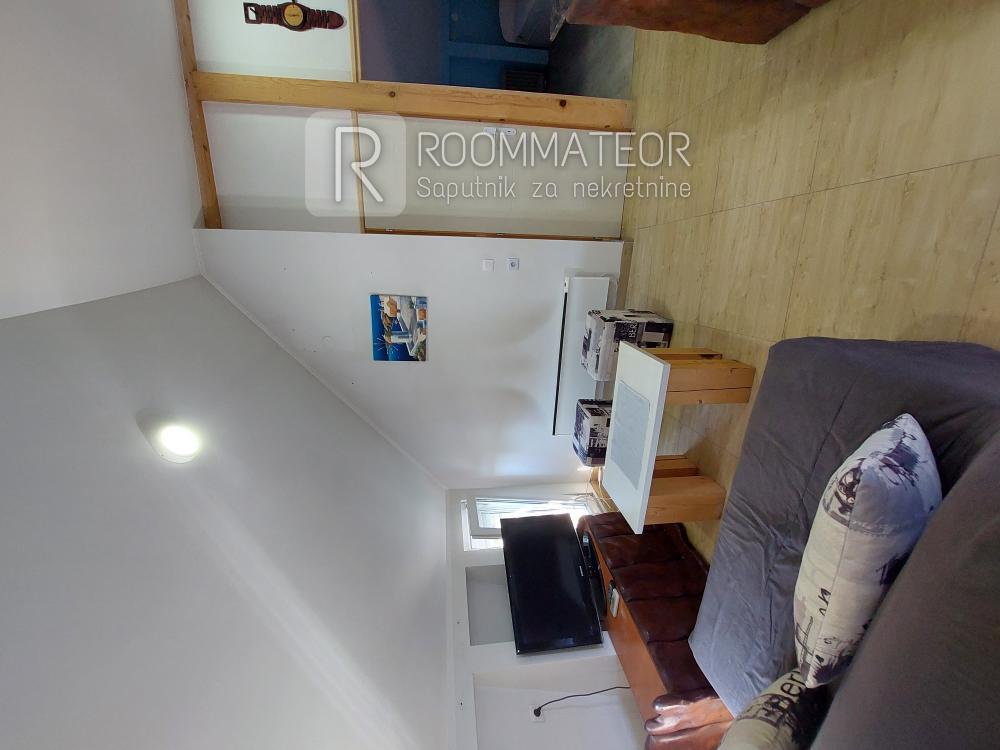 Slika 9 - Jovana Babunskog , Trosoban stan za izdavanje, 70m2, 360€