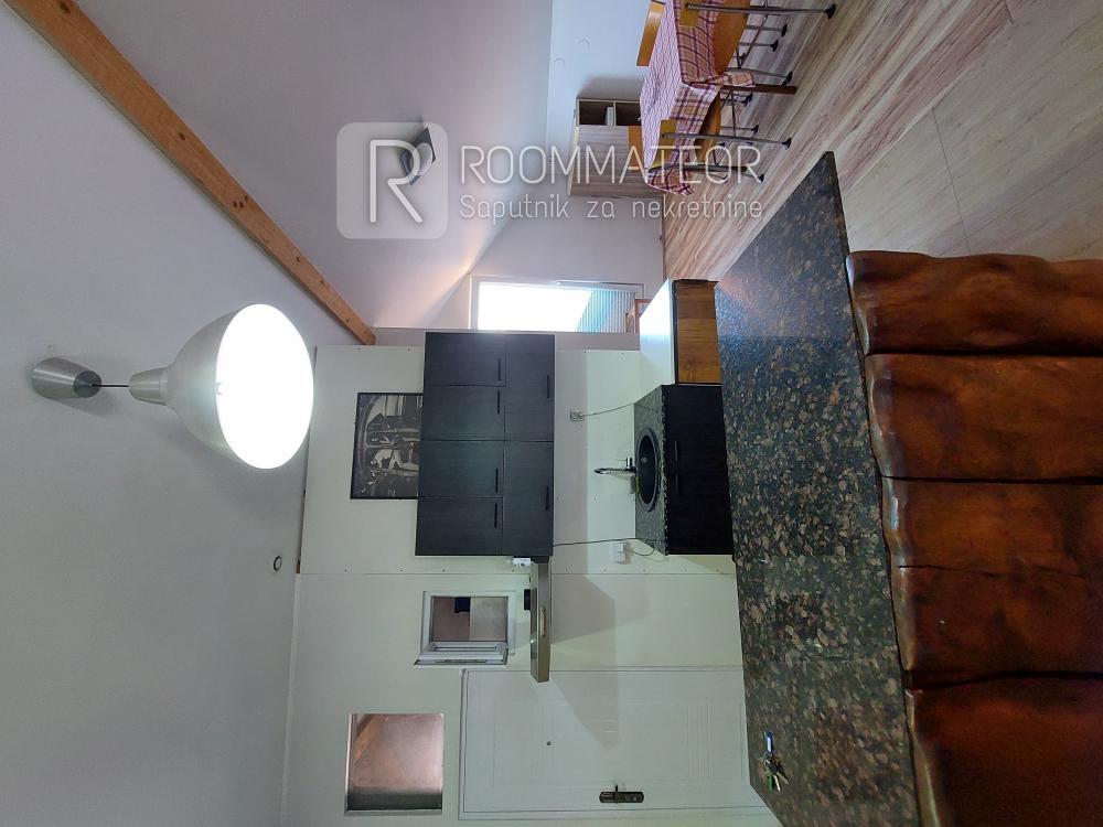 Slika 11 - Jovana Babunskog , Trosoban stan za izdavanje, 70m2, 360€