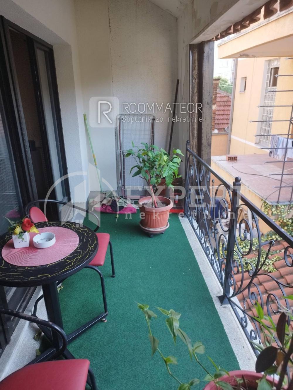 Slika 9 - Vojvode Mišića,  Kuća na prodaju, 450m2, 370.000€