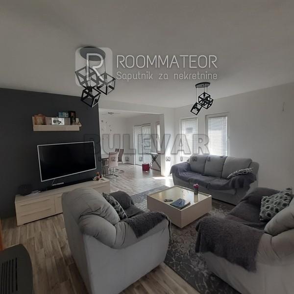 Slika 4 - Novo selo,  Kuća na prodaju, 220m2, 170.000€