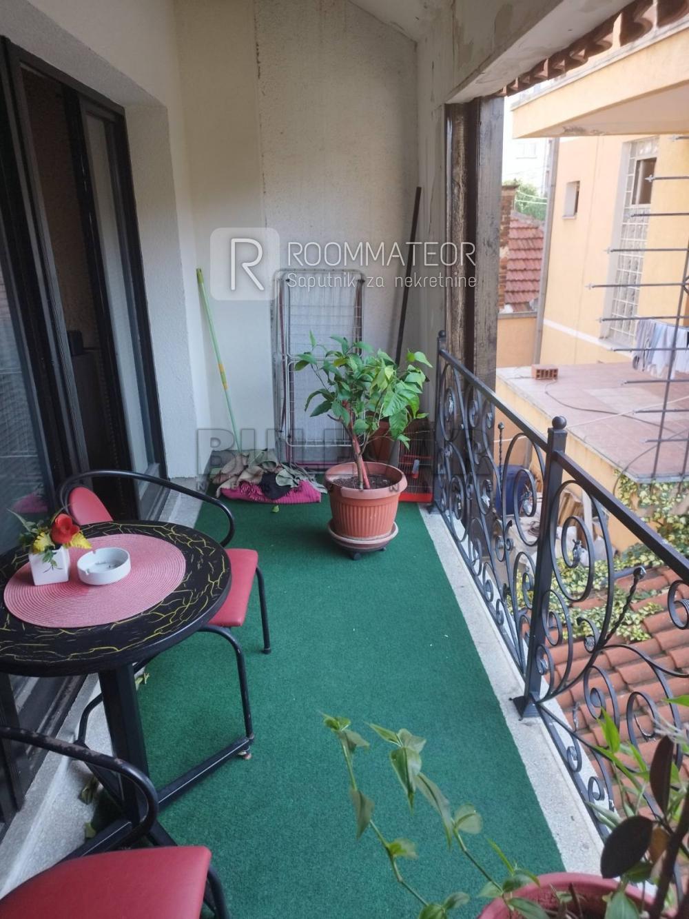 Slika 9 - Vojvode Mišića,  Kuća na prodaju, 450m2, 370.000€